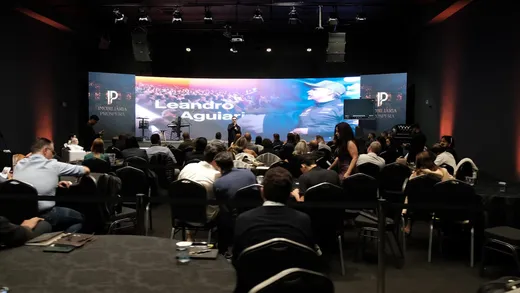 Palestra durante a imersão